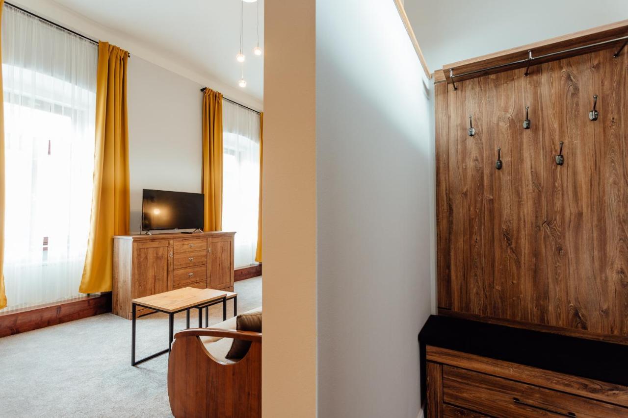 Botanicky Dvor Aparthotel Banská Štiavnica Eksteriør bilde