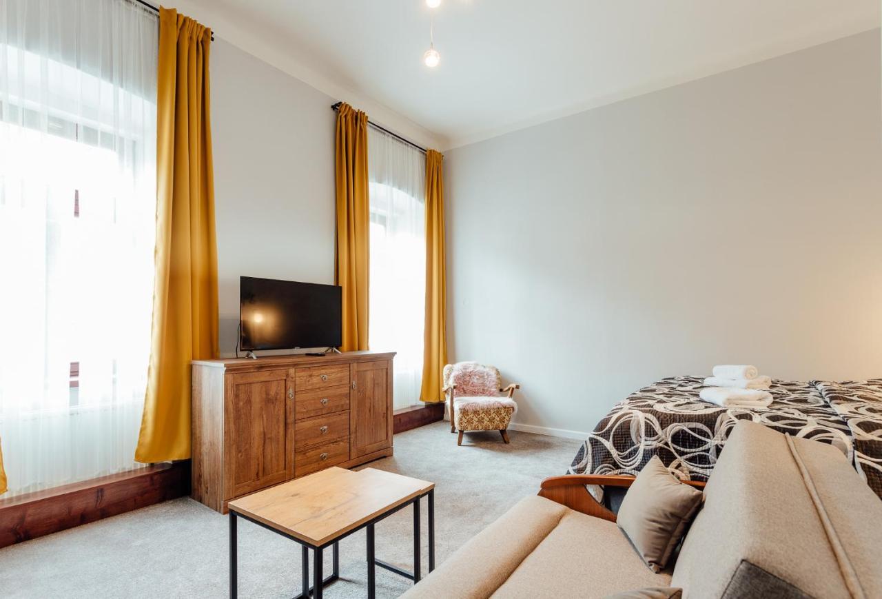 Botanicky Dvor Aparthotel Banská Štiavnica Eksteriør bilde