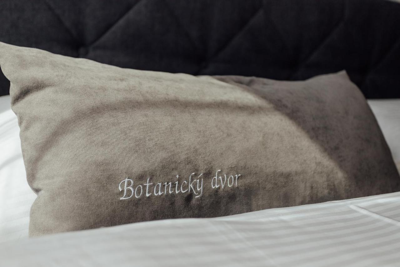 Botanicky Dvor Aparthotel Banská Štiavnica Eksteriør bilde